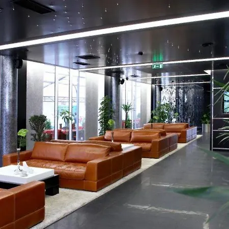 Hotel Royal Square & 5*