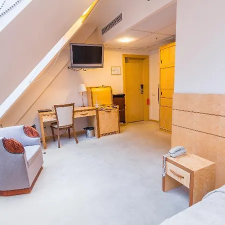 Royal Square & 5* Riga